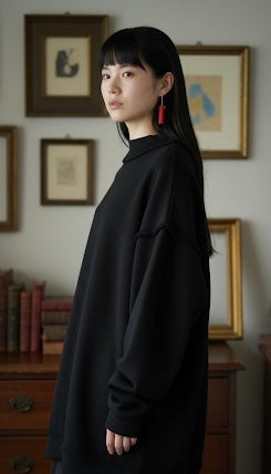 ✨New                              Red Dangling tube Earring