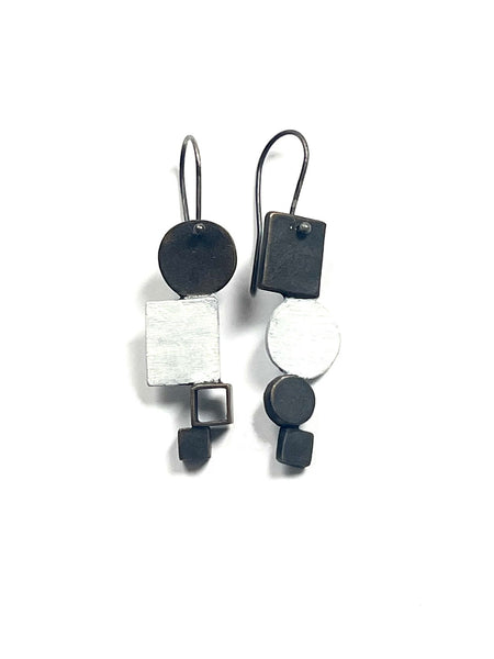Maru Kaku Earring