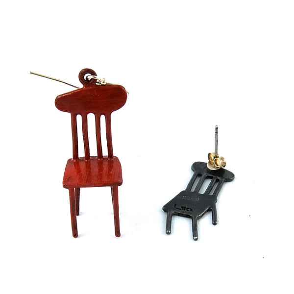 Line Chair with Shadow Earring