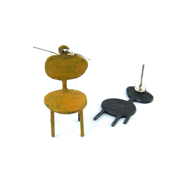 Round Chair with Shadow Earring